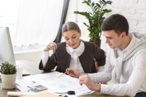 Consulting experts on bridge loans for fast financing options and solutions.